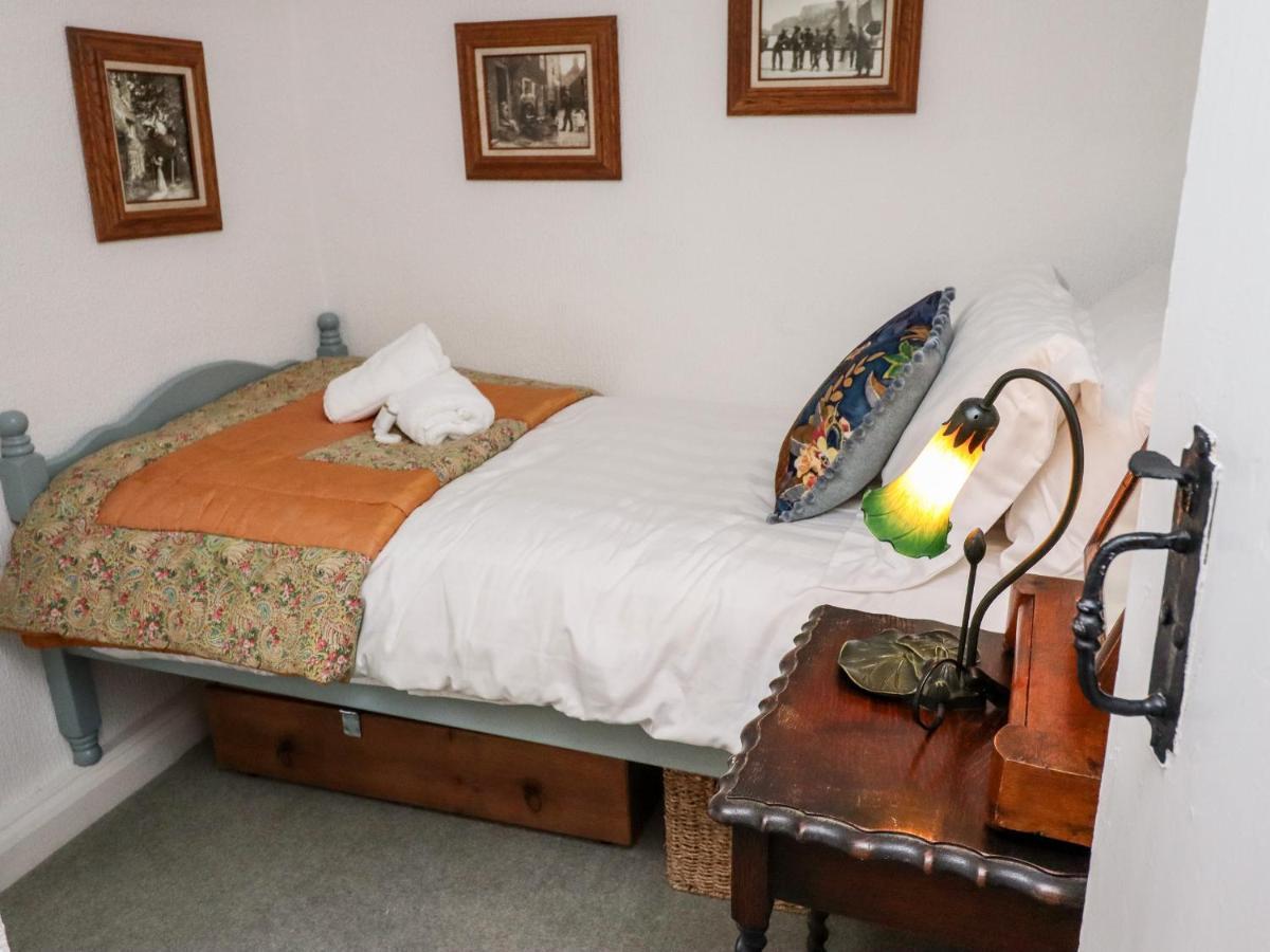 וויטבי Michaelmass Cottage מראה חיצוני תמונה